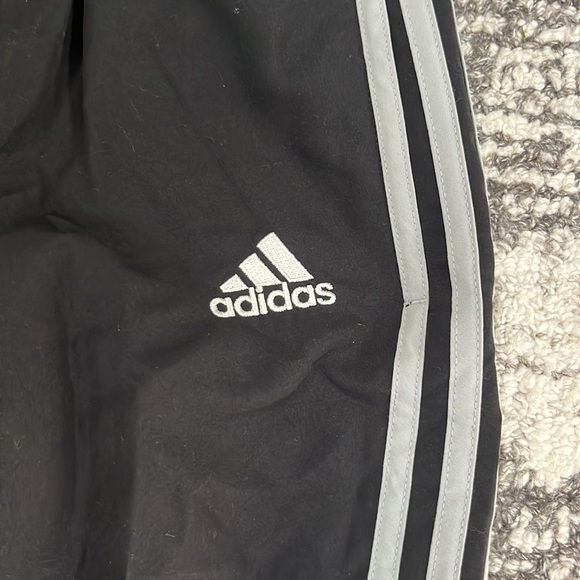 ADIDAS adorable Kids jogger set~ side 4T~NWT - Picture 3 of 11